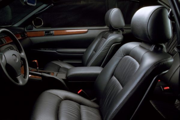 Lexus SC – ikonické motory a technológie, ktoré predbehli dobu